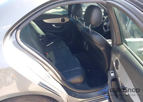 2018 Mercedes-Benz C 300 from USA, damaged, VIN 55SWF4JB1JU263454